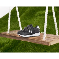 Store Jogger Athletic Shoes
