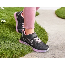 Cheap Magique Athletic Shoes