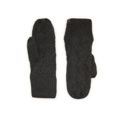 Cheap Malia Winter Accessories