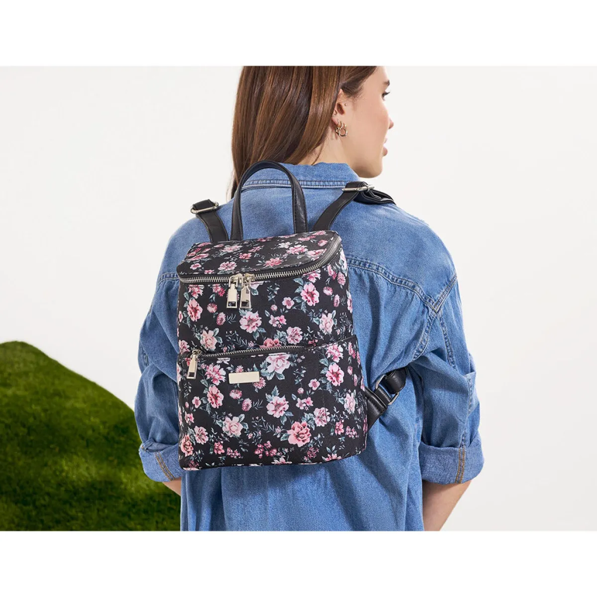 Cheap Mikela Handbags