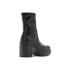 Outlet Nova Booties