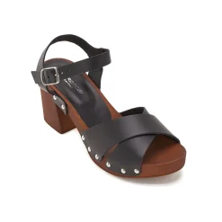 Hot Rivah Medium Heels